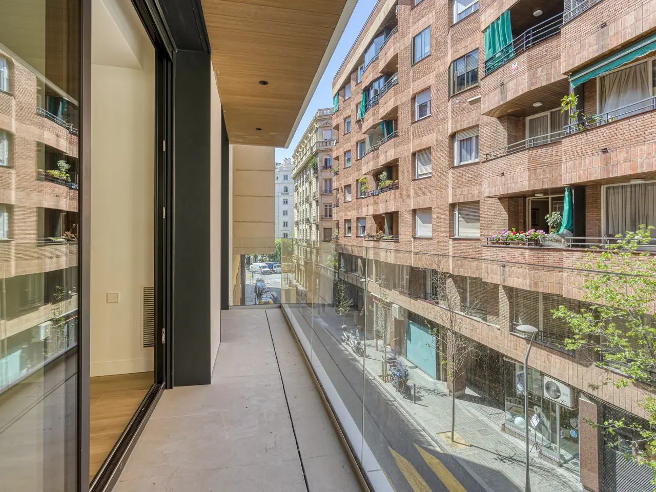 06 Alfons-XII-1-3-balcon-2