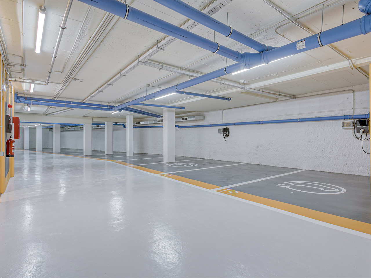 09 AlfonsXII-10-Parking-02