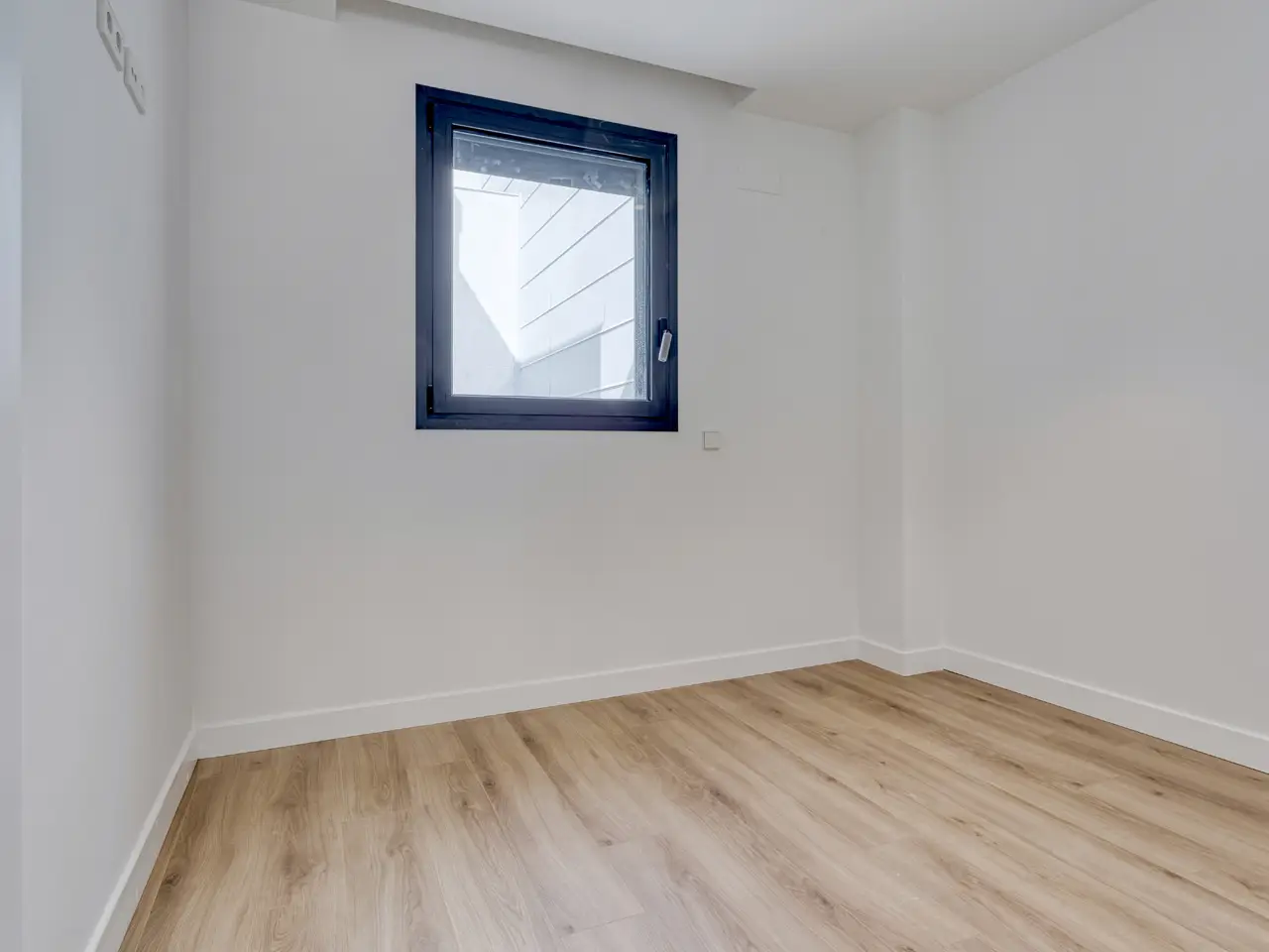 14 Alfons-XII-10-12-Habitacion