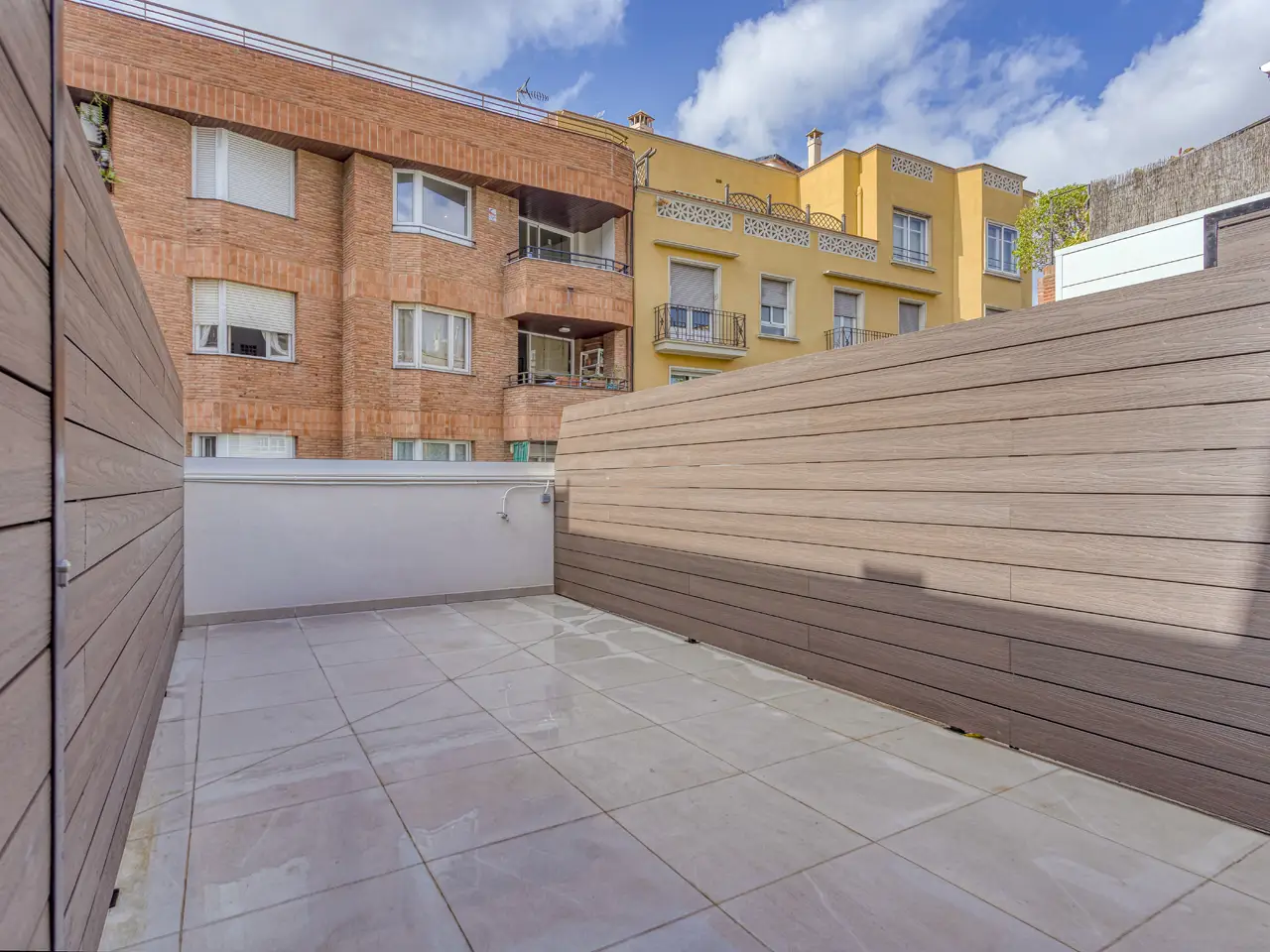 16 Alfons-XII-10-12-Terraza